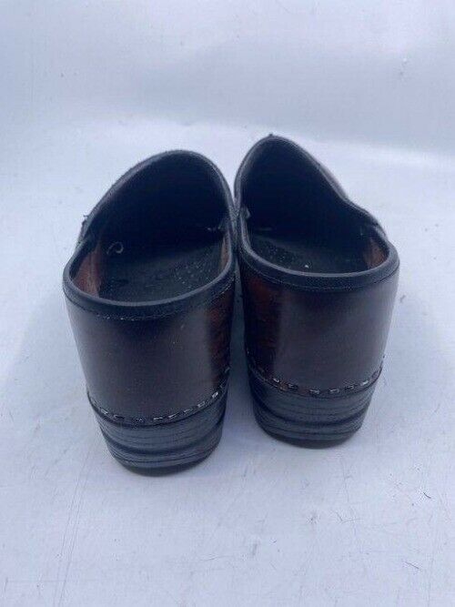 Dansko Burgundy Black Mulesslides Size Eu