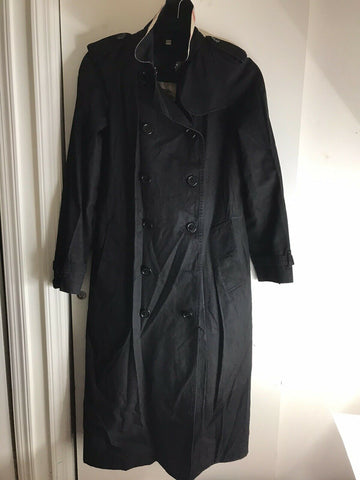 BURBERRY Women’s Trench Coat size 6 Needs Repair