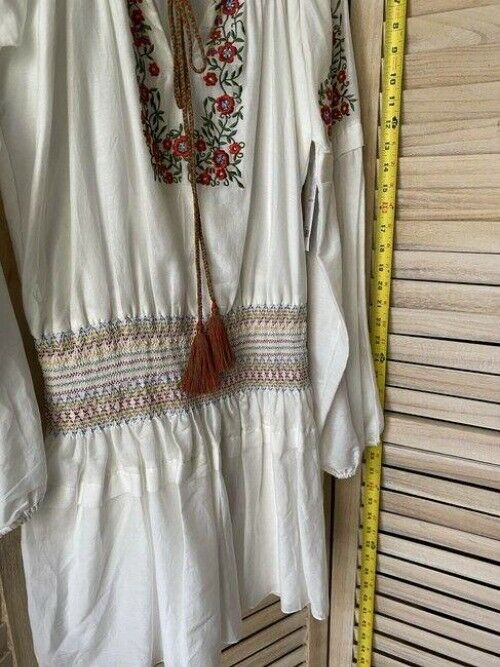 Nicole Miller white new embroidery msrp short formal dress