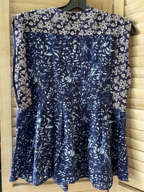 Nicole Miller navy white floral msrp small blouse