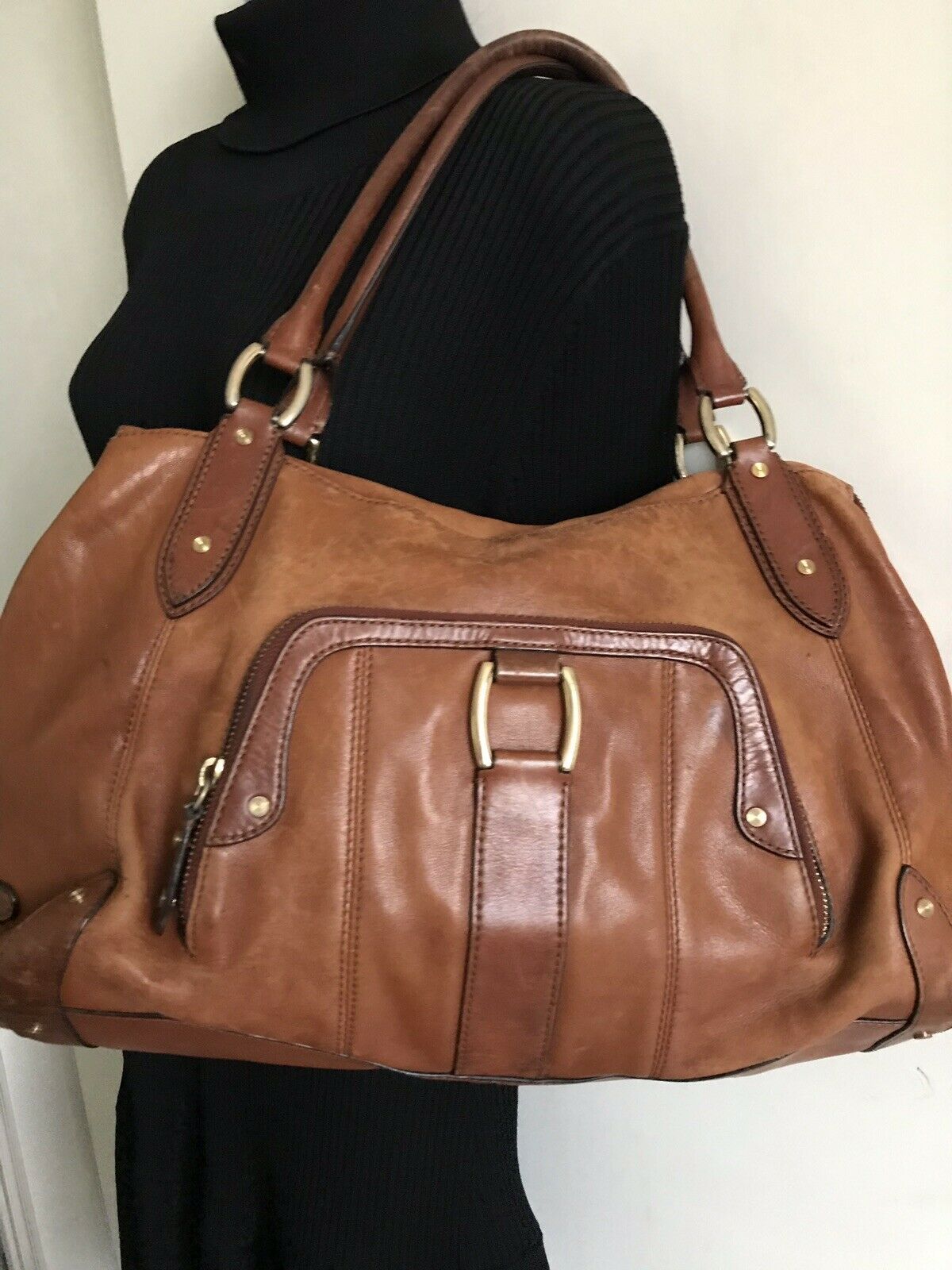COLE HAAN Tan leather handbag