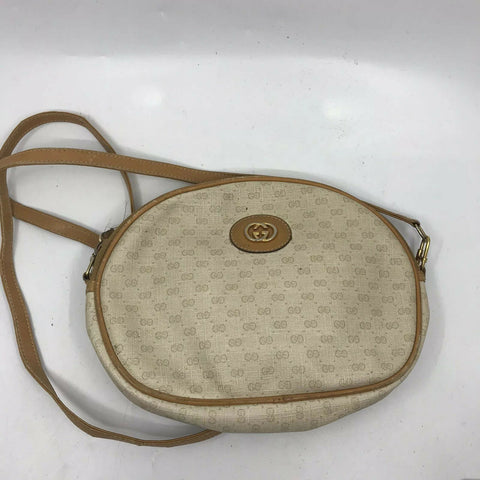 GUCCI Vintage Crossbody Bag All Over Signature