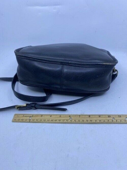 Coach City Vintage Black Leather Cross Body Bag