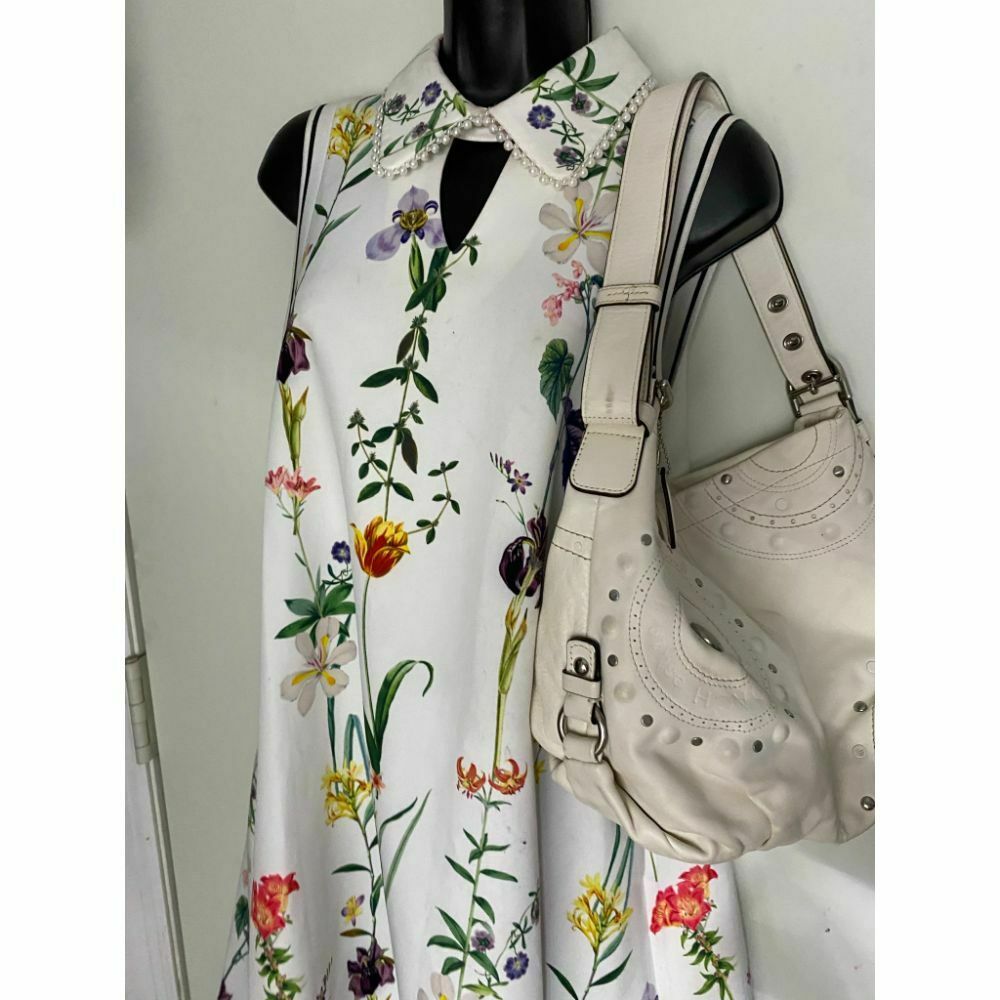 Coach White Medium Leather Shoulder/Handbag