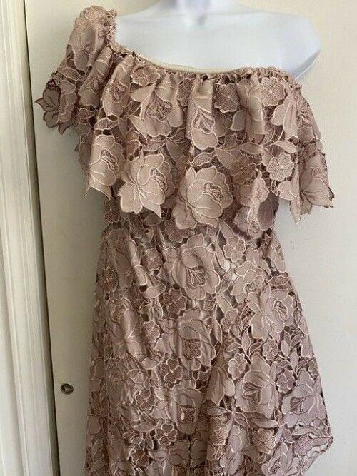 badgley mischka msrp long formal dress