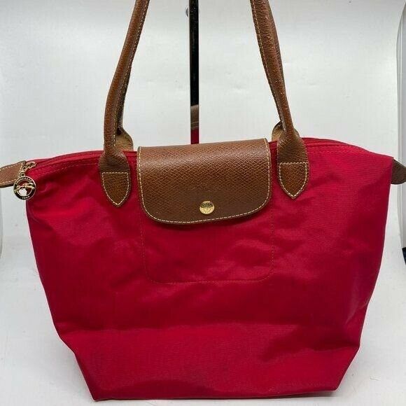Lonchamp Lightweight Large Red Shoulder Bag