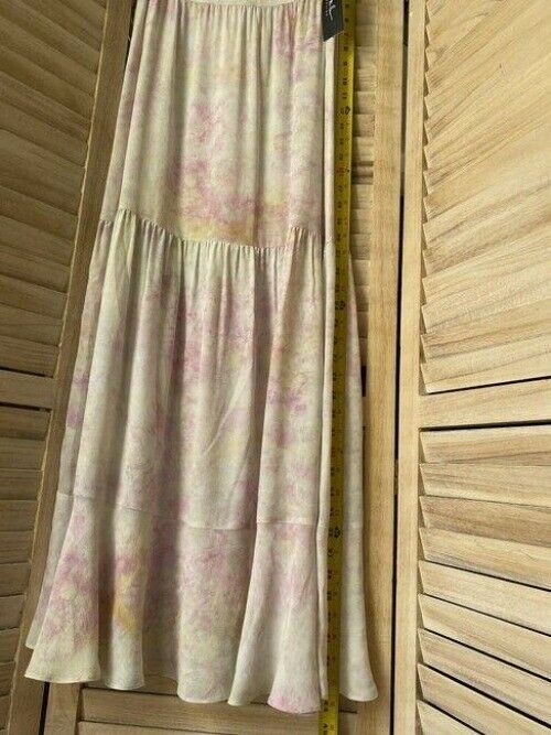 Nicole Miller cream pink msrp skirt