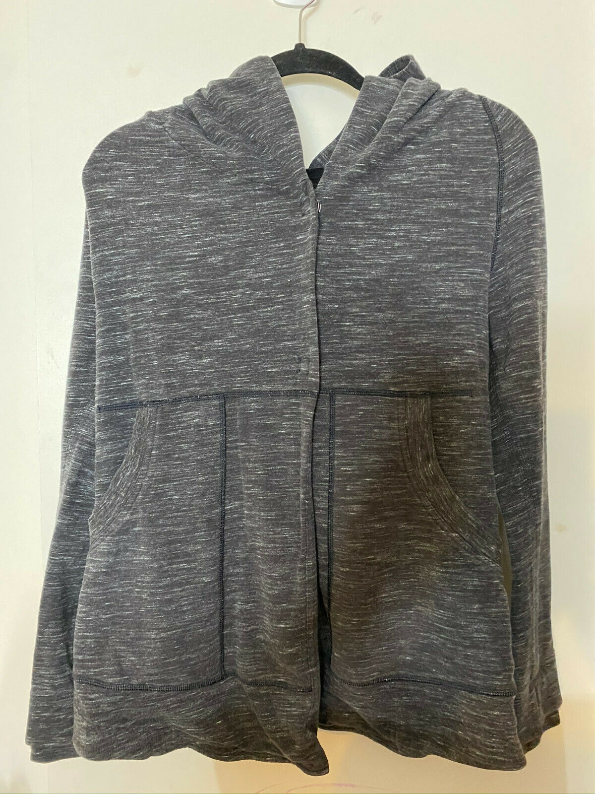 LULULEMON Womens Black Long Sleeves Stylish Hoodies Size: 2