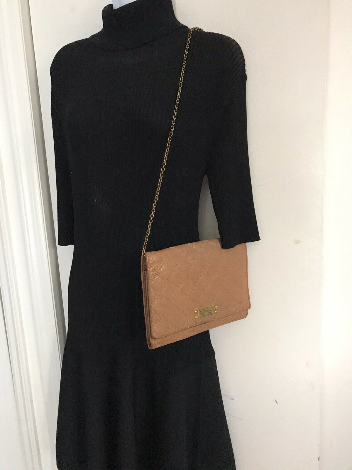 Marc Jacobs Leather Quilted Shoulder Bag