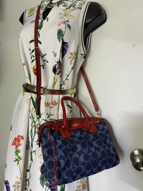 coach navy red fabric cross body bag