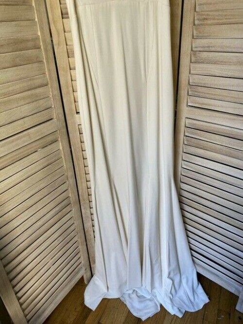 Nicole Miller Ivory Bridal Gown Msrp