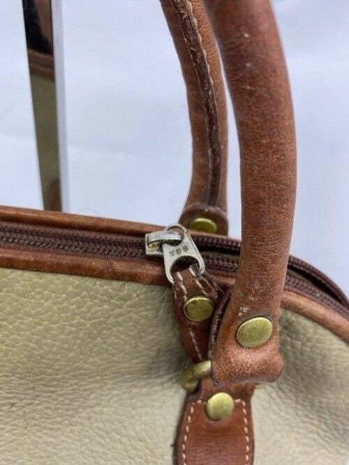 Liz Claiborne Vintage Tan Leather Shoulder Bag