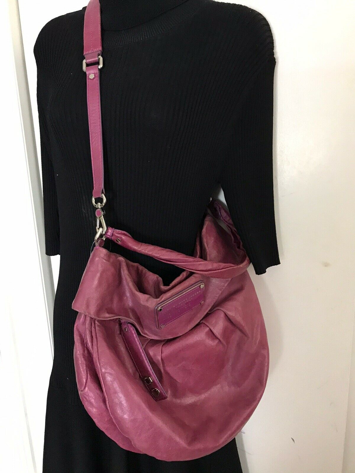 Marc Jacobs Leather Bucket Bag