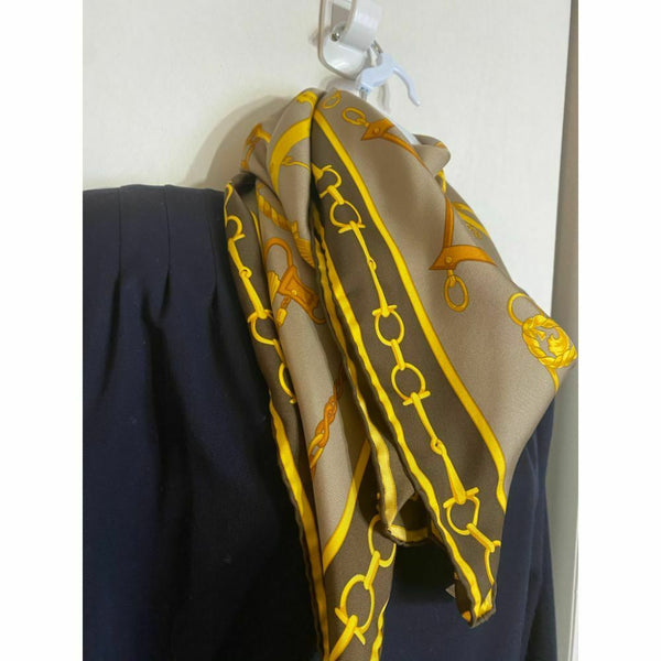 GUCCI Silk Scarf Gray Yellow Brown Msrp 550