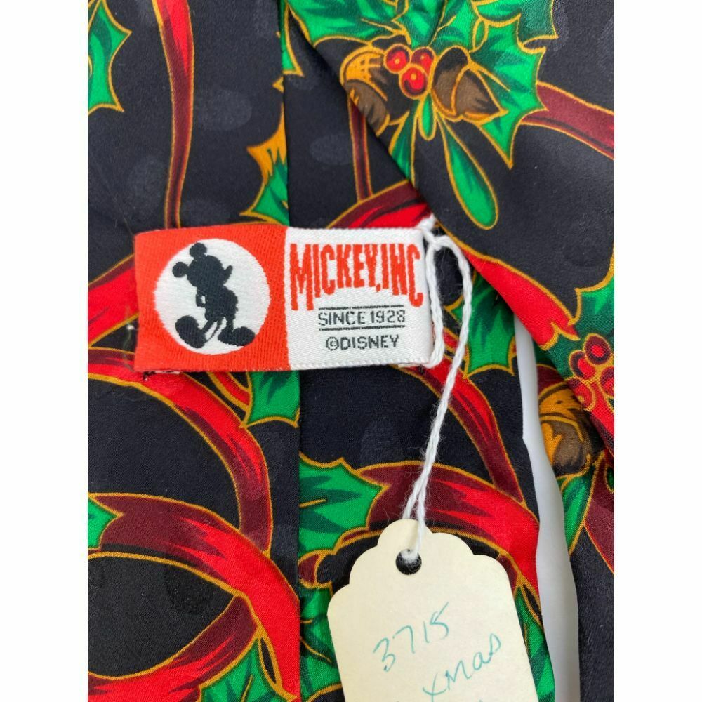 New! Mickey and Friends Disney Black Red Green Christmas Theme Neck Tie Msrp 59