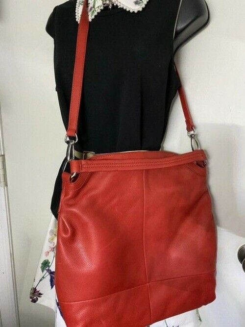 b makowsky large red leather shoulder bag