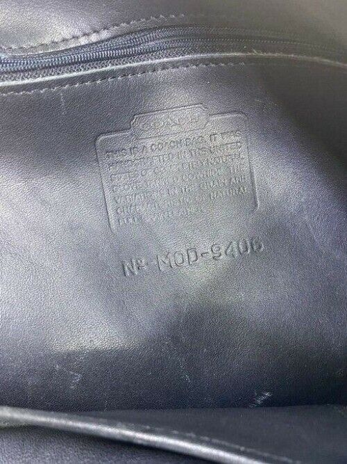 coach vintage handbag great find black leather shoulder bag