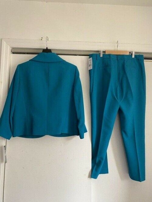 elie tahari teal w set pants in msrp activewear outerwear