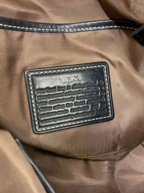 tumi bag xl very good black leather tote