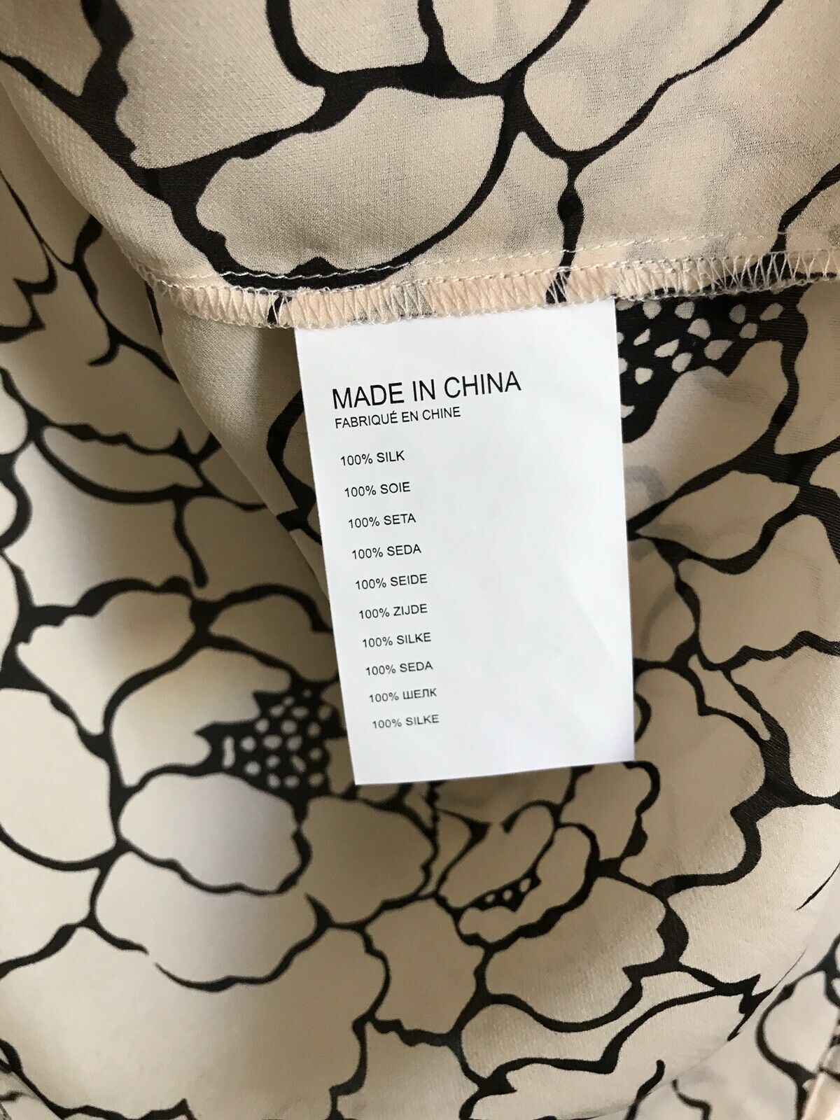 CLUB MONACO Printed Flowy Top Medium