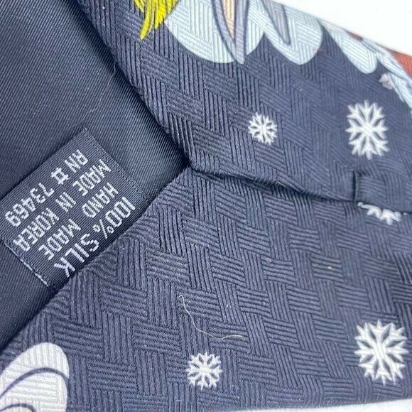 Looney Tunes Mania Christmas Sleigh Tie