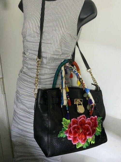 Michael Kors shoulder bag w handshoulder customized by me w applique black red g