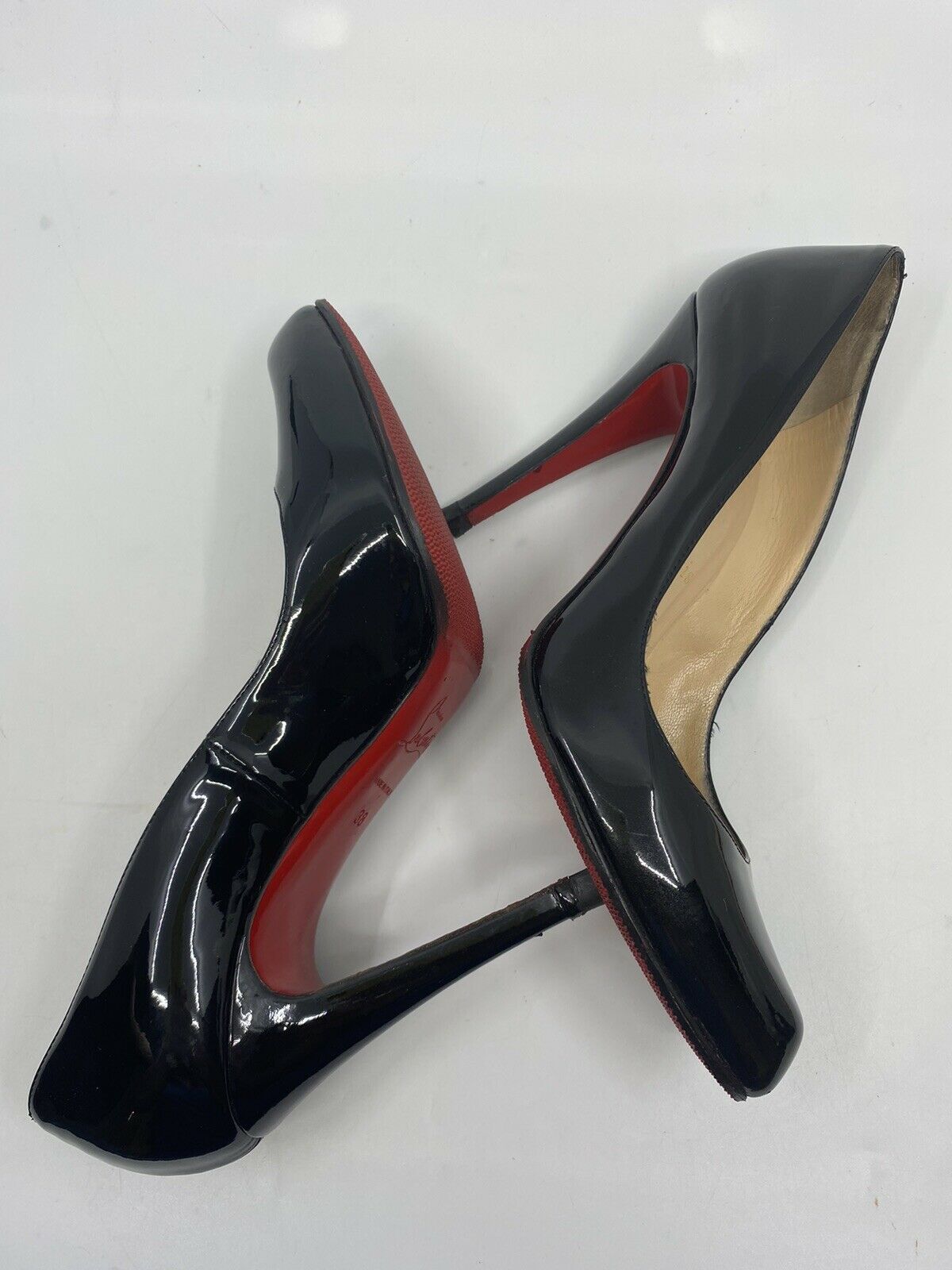 CHRISTIAN LOUBOUTIN Classic Pumps Size 38