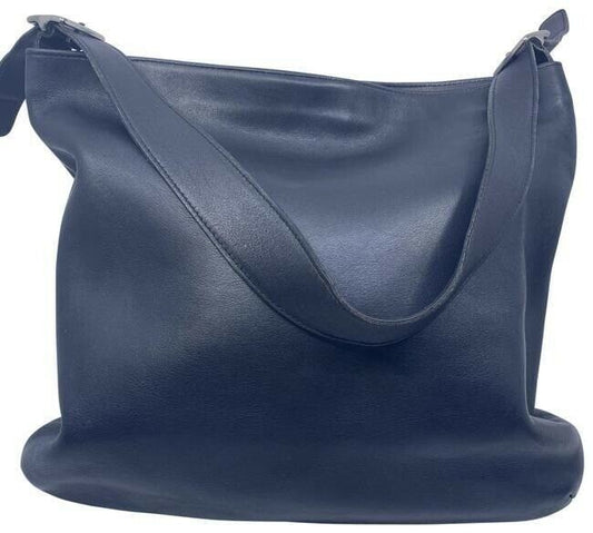 coach vintage handbag great find black leather shoulder bag