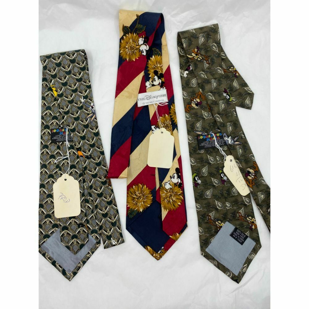 New Lot of 3 Neck tie Disney, Looney Tunes Olive Green Red Total Msrp 75
