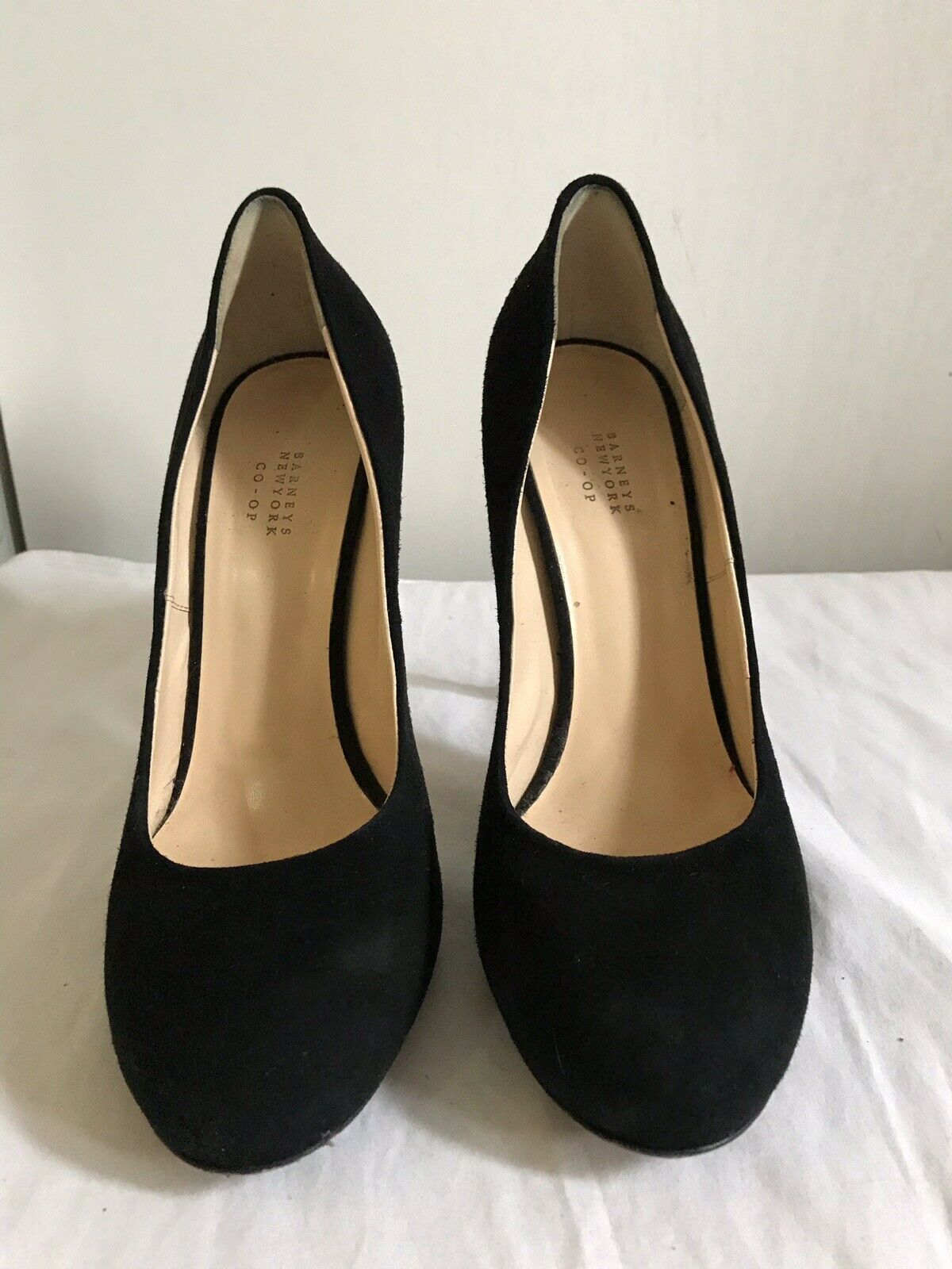 BARNEY’S New york Black Suede high Heels Sz 9
