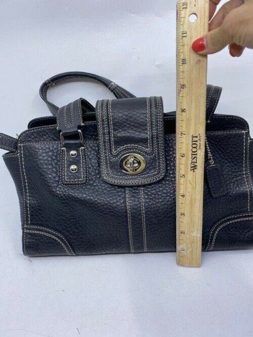 coach black leather shoulder bag