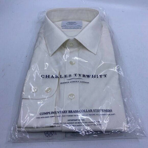 Charles Tyrwhitt Cream non iron poplin slim fit shirt
