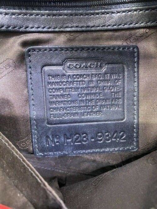 coach black leather shoulder bag