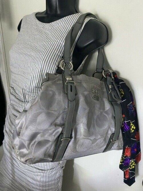 coach w w detachable specialty tie accent silver shoulder bag