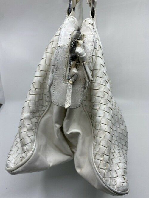 bottega veneta white woven leather shoulder bag