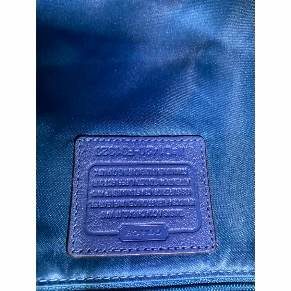 COACH XL Leather Blue Shoulder Bag Very Good Condition