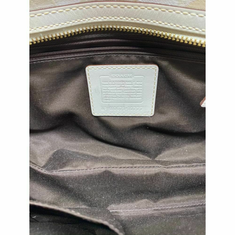COACH Medium/Large Jacquard Fabric Signature Tote Bag