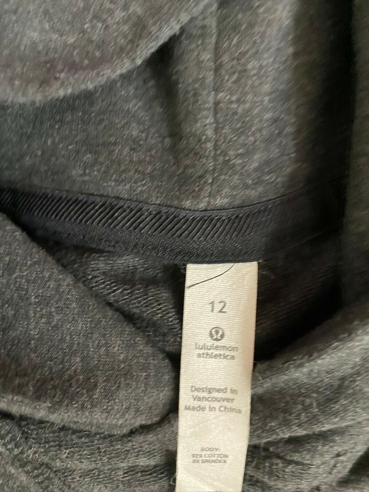LULULEMON Womens Black Long Sleeves Stylish Hoodies Size: 2