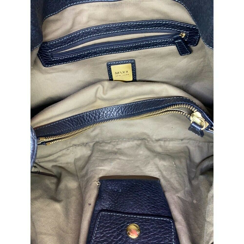 Maxx New York Black Leather Shoulder Bag