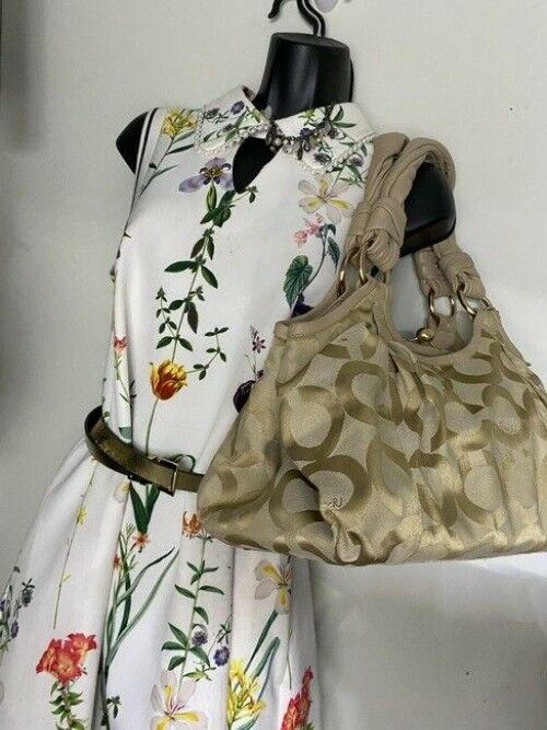 coach medium material pink beige fabric shoulder bag