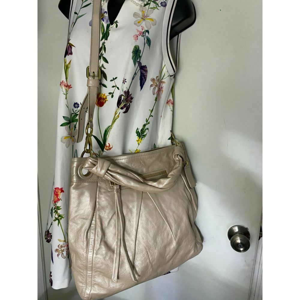 COACH Pink Silver XL Leather Shoulder Bag Very Good Condition