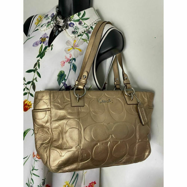 COACH Medium/ Large Leather Gold Shoulder Bag