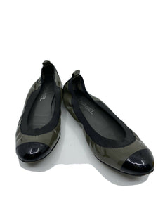 Chanel Classic Ballerina Cap Toe Flats 7.5