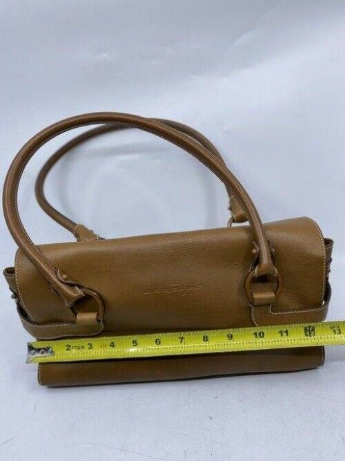 salvatore ferragamo vintage tan leather shoulder bag