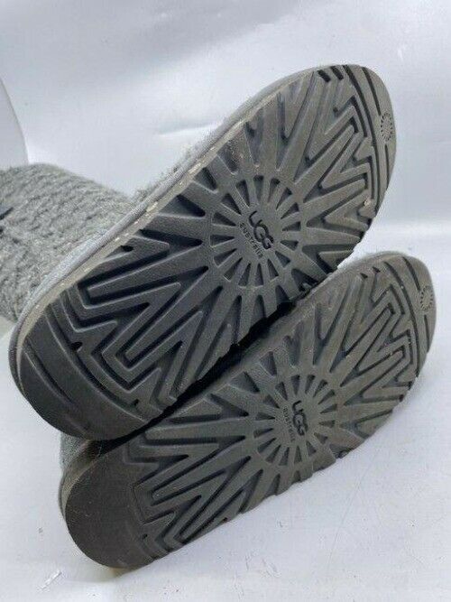 ugg australia gray knitted tall wood button winter bootsbooties size us