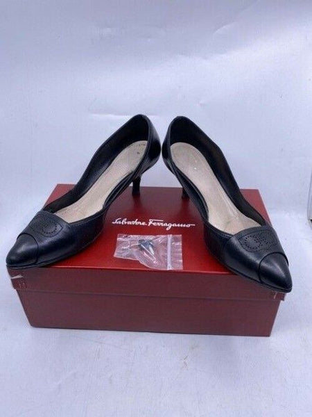 Salvatore Ferragamo Black Light Insignia Pumps Size Us