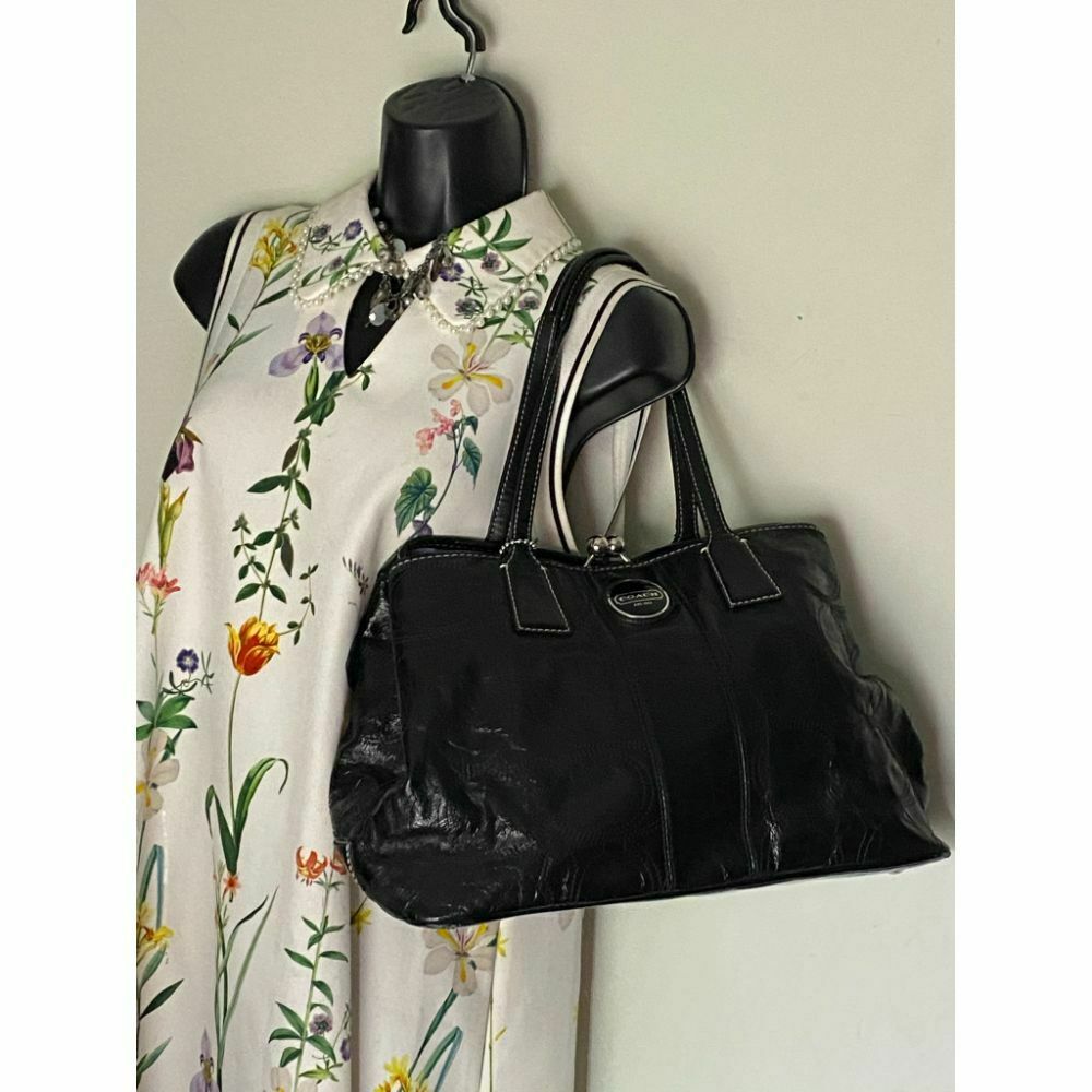 COACH Large Patent Leather Black Shoulder Bag