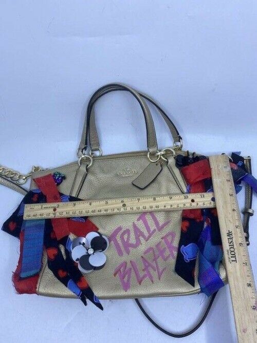 Coach w hand shoulder customized by me w applique street art gold shoulder bag