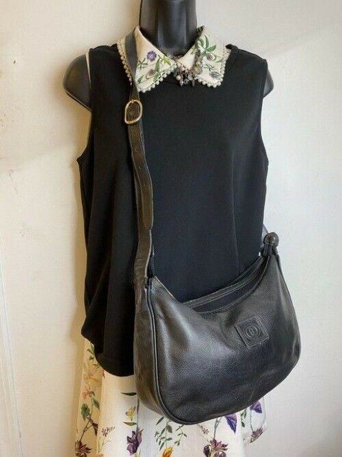 gucci vintage shoulder black leather cross body bag