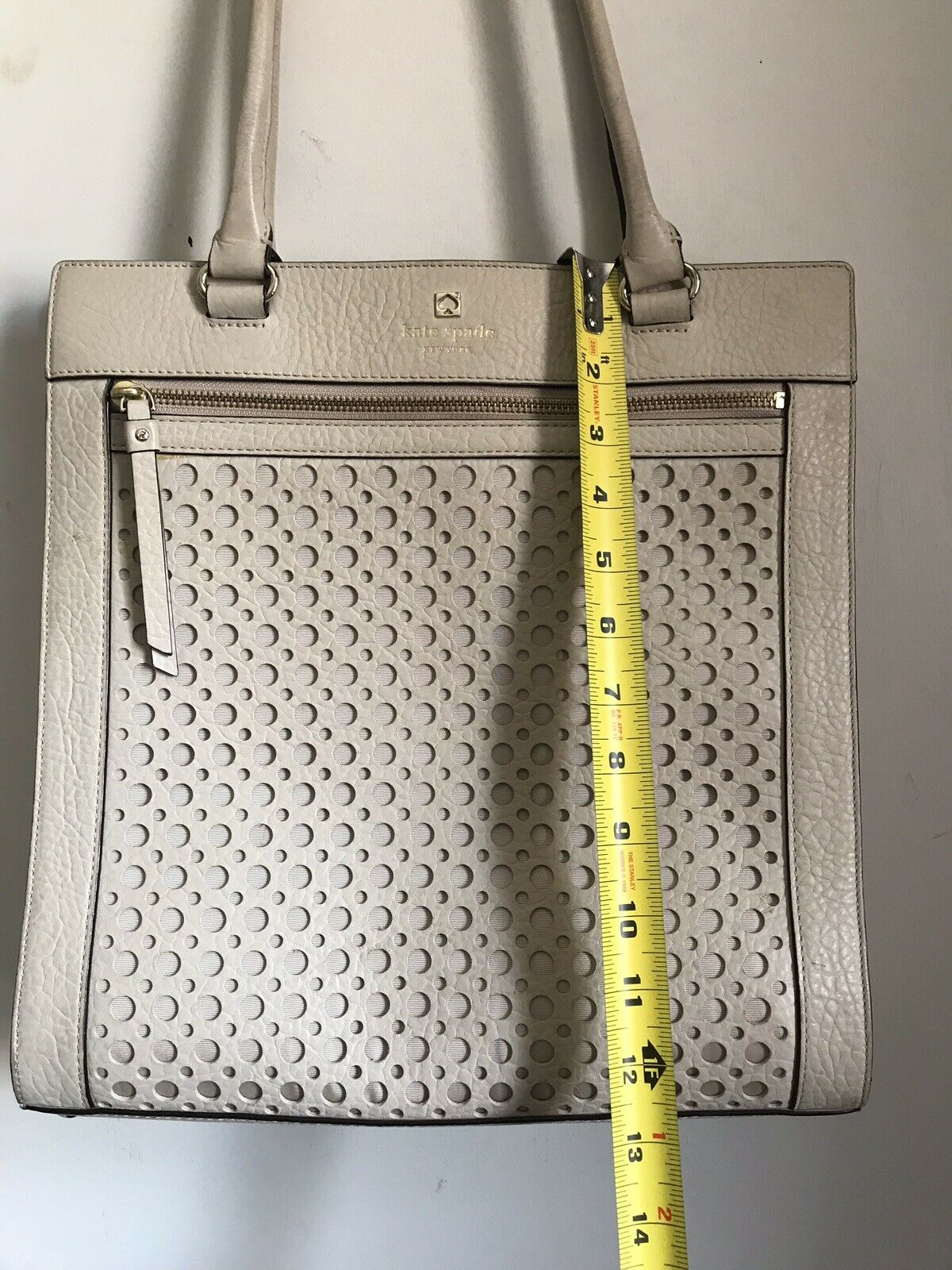 KATE SPADE Beige Laser Cut Design Handbag